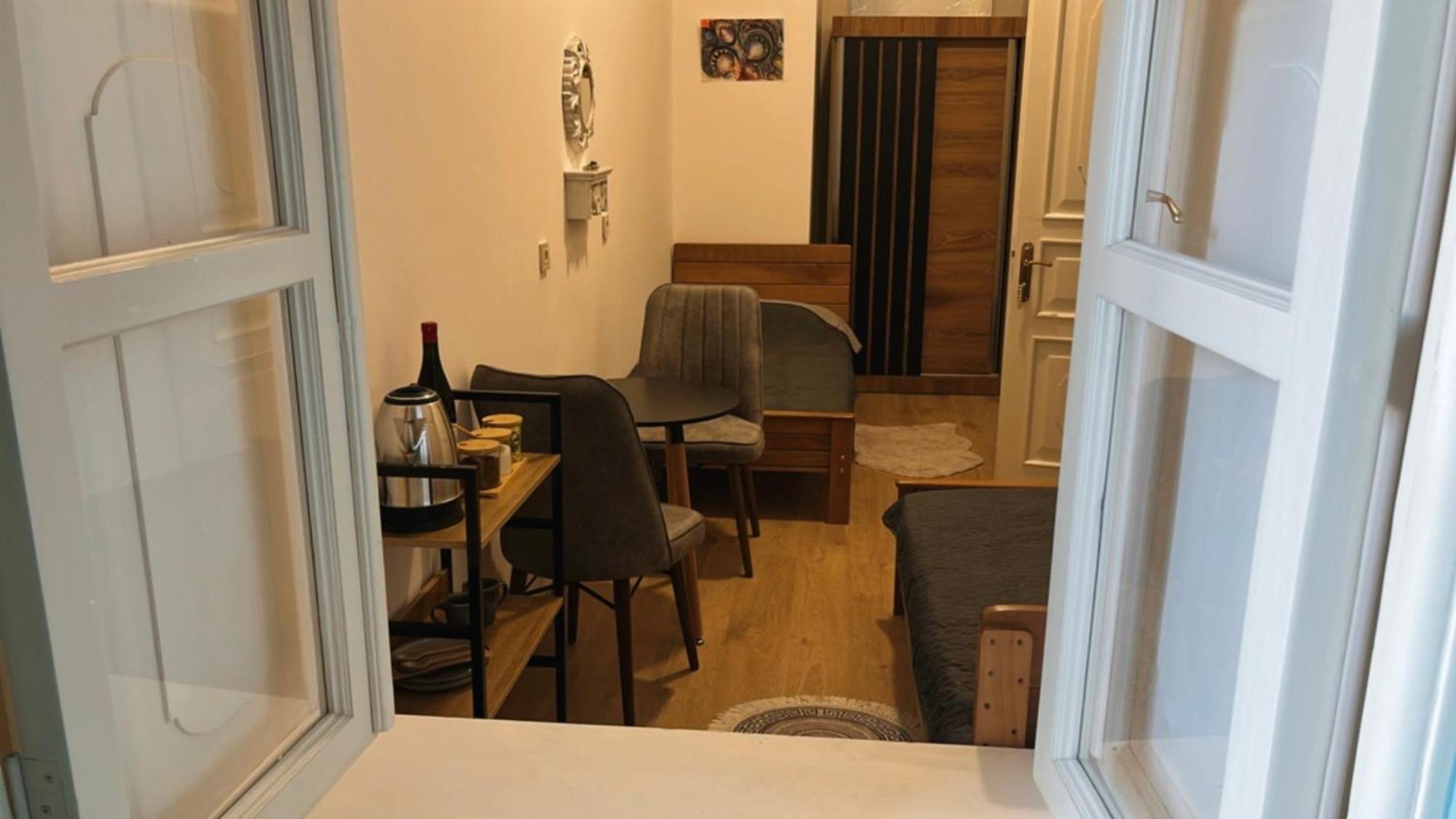 Salomes Guest Room Tbilisi Eksteriør billede
